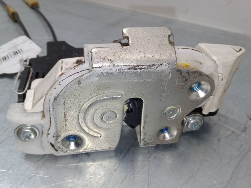 Recambio de cerradura puerta delantera derecha para mitsubishi lancer viii (cy_a, cz_a) 1.5 referencia OEM IAM   