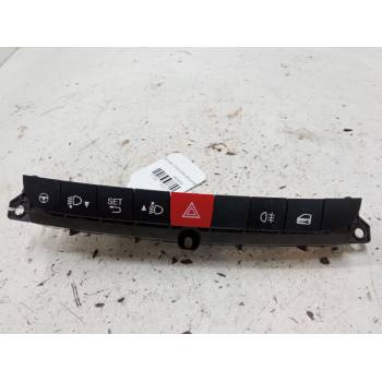 INTERRUPTOR MULTIPLE TABLERO 735591880 