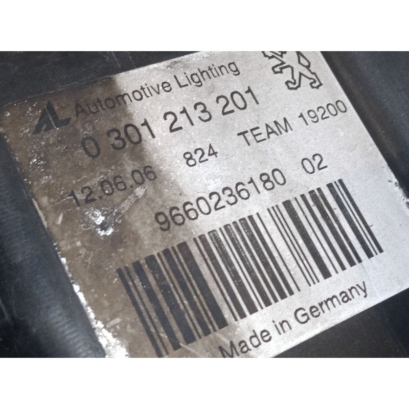 Recambio de faro izquierdo para peugeot 407 (6d_) 1.6 hdi 110 (6d9hzc, 6d9hyc) referencia OEM IAM 9660236180  SOPORTE REPARADO