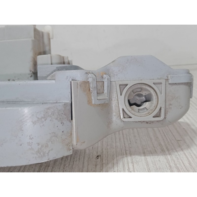 Recambio de cerradura puerta delantera izquierda para fiat bravo ii (198_) 1.9 d multijet (198axd1a) referencia OEM IAM   