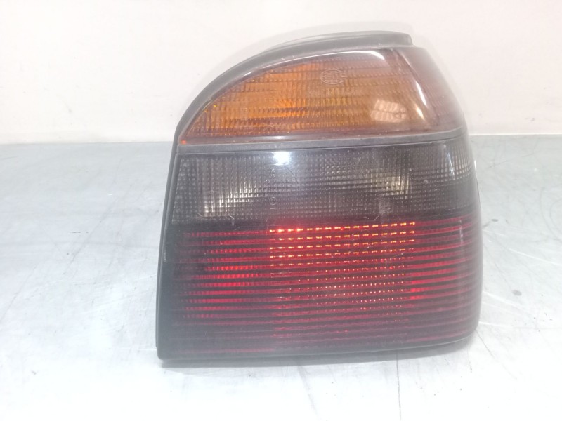 Recambio de piloto trasero derecho para volkswagen golf iii (1h1) 2.0 referencia OEM IAM 1H6945112B  