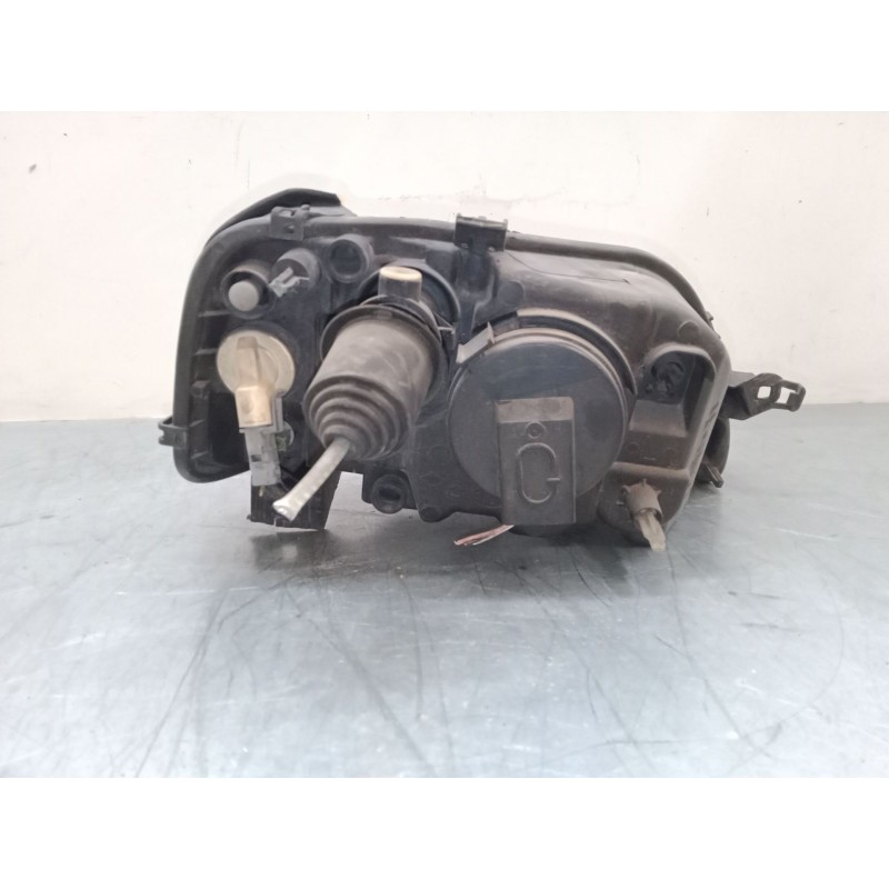 Recambio de faro izquierdo para dacia logan (ls_) 1.6 16v (ls09, ls0l, ls0m, ls0p, ls0v, ls18, ls1s, ls1v,... referencia OEM IAM