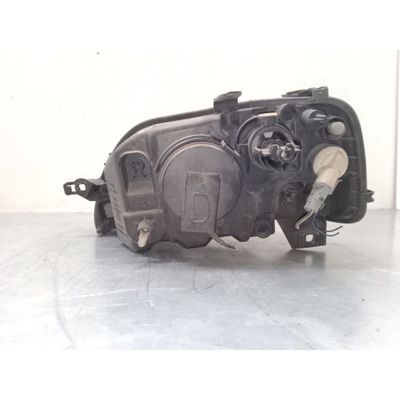 Recambio de faro derecho para dacia logan (ls_) 1.6 16v (ls09, ls0l, ls0m, ls0p, ls0v, ls18, ls1s, ls1v,... referencia OEM IAM 8