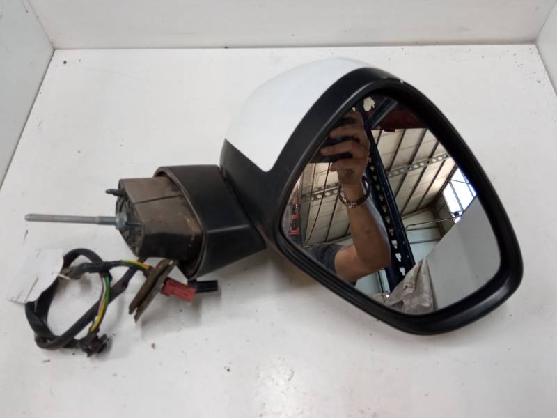 RETROVISOR ELECTRICO DERECHO 