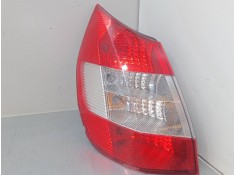 Recambio de piloto trasero izquierdo para renault scénic ii (jm0/1_) 1.5 dci (jm1e, jm16) referencia OEM IAM