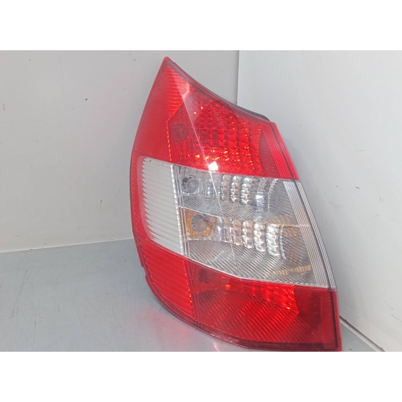 Recambio de piloto trasero izquierdo para renault scénic ii (jm0/1_) 1.5 dci (jm1e, jm16) referencia OEM IAM   