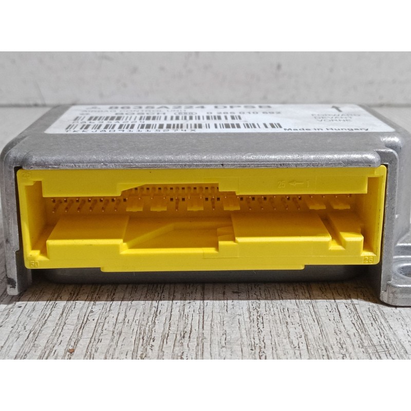 Recambio de centralita airbag para mitsubishi colt vi (z3_a, z2_a) 1.3 (z21a) referencia OEM IAM 8635A224  0285010692