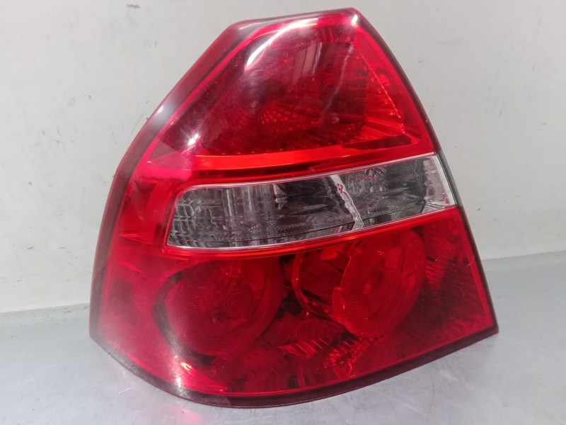 Recambio de piloto trasero izquierdo para chevrolet aveo / kalos sedán (t250, t255) 1.4 referencia OEM IAM   