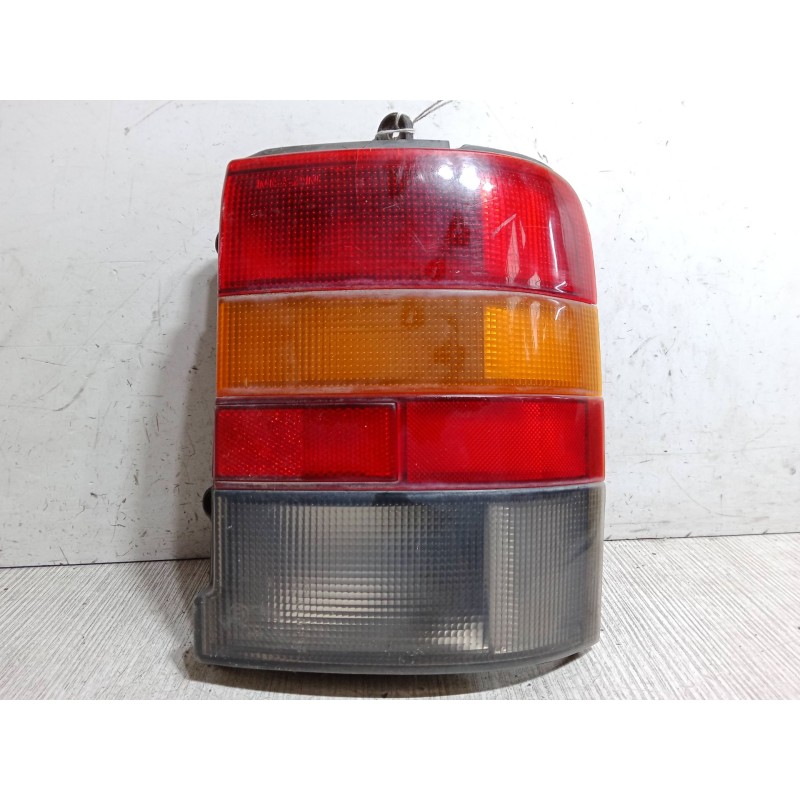 Recambio de piloto trasero derecho para nissan vanette cargo furgoneta (hc 23) 2.3 d referencia OEM IAM 265559C000  