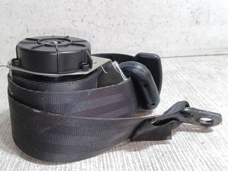 Recambio de cinturon seguridad trasero izquierdo para mitsubishi colt vi (z3_a, z2_a) 1.3 (z21a) referencia OEM IAM 7000A591  