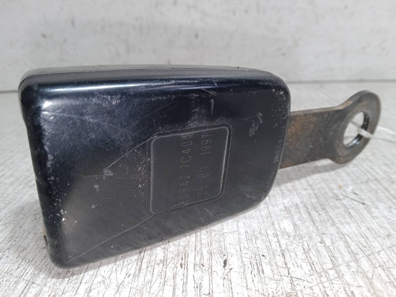 Recambio de anclaje cinturon delantero izquierdo para nissan vanette cargo furgoneta (hc 23) 2.3 d referencia OEM IAM   