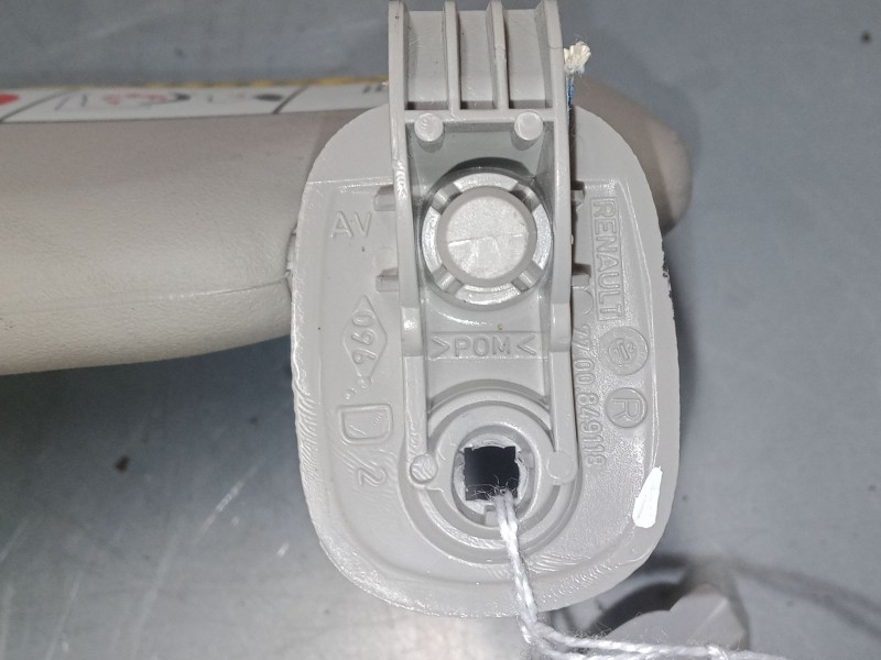 Recambio de parasol derecho para renault twingo ii (cn0_) 1.5 dci 75 referencia OEM IAM   