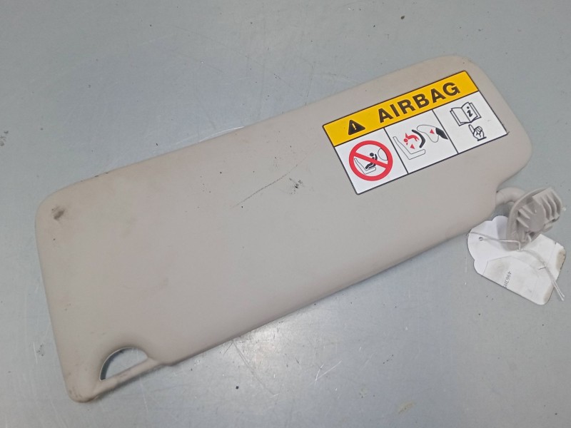 Recambio de parasol derecho para renault twingo ii (cn0_) 1.5 dci 75 referencia OEM IAM   