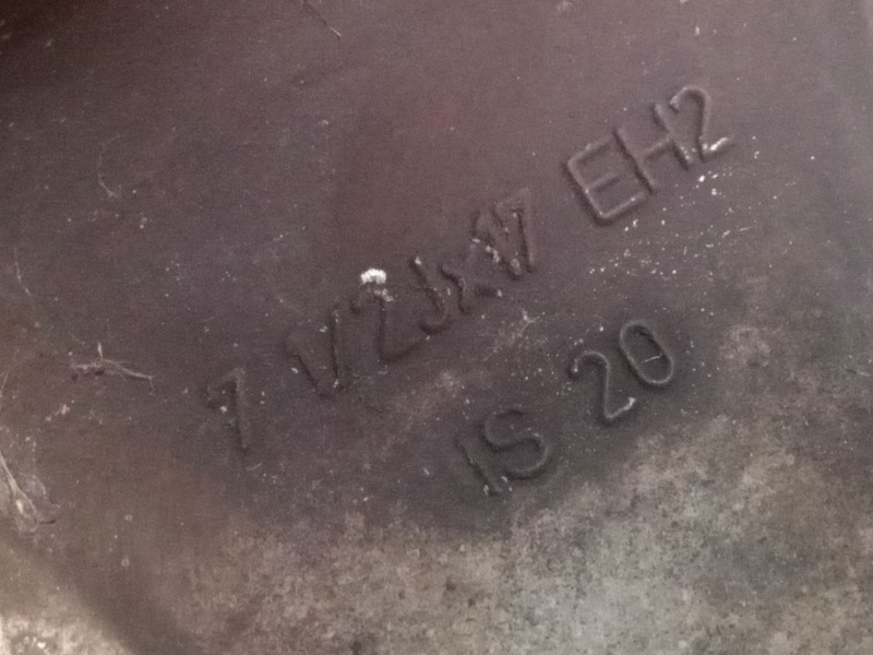 Recambio de llanta aluminio 17´´ para bmw 3 (e90) 320 d referencia OEM IAM 7.52JX17EH2 ET20  