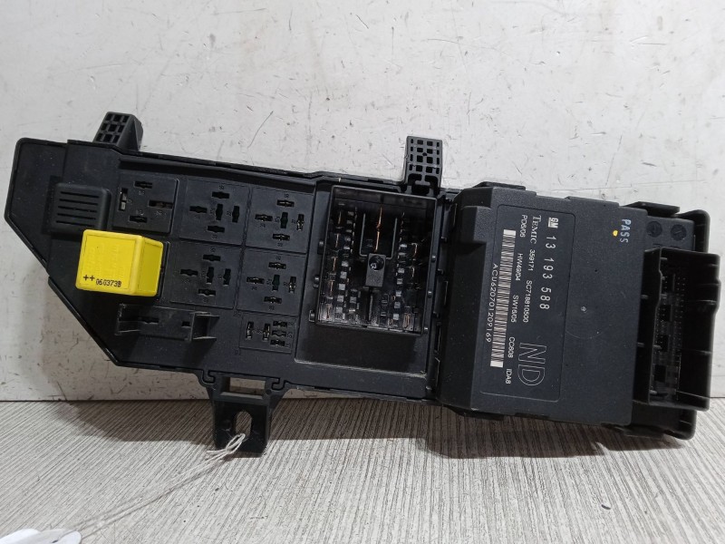 Recambio de bsi para opel vectra c gts (z02) 1.9 cdti (f68) referencia OEM IAM 13193588  