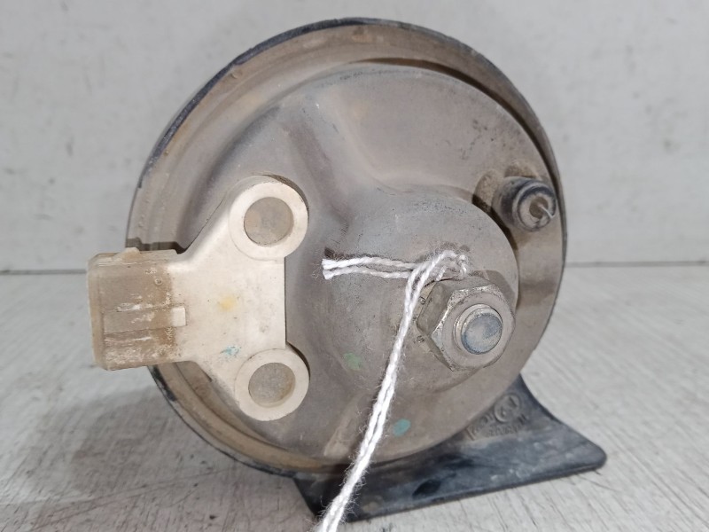 Recambio de claxon para citroën jumpy ii furgoneta 1.6 hdi 90 16v referencia OEM IAM 0092018  