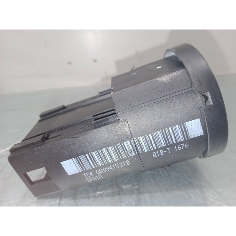Recambio de conmutador de luces para volkswagen polo iv (9n_, 9a_) 1.4 16v referencia OEM IAM 6Q0941531B  