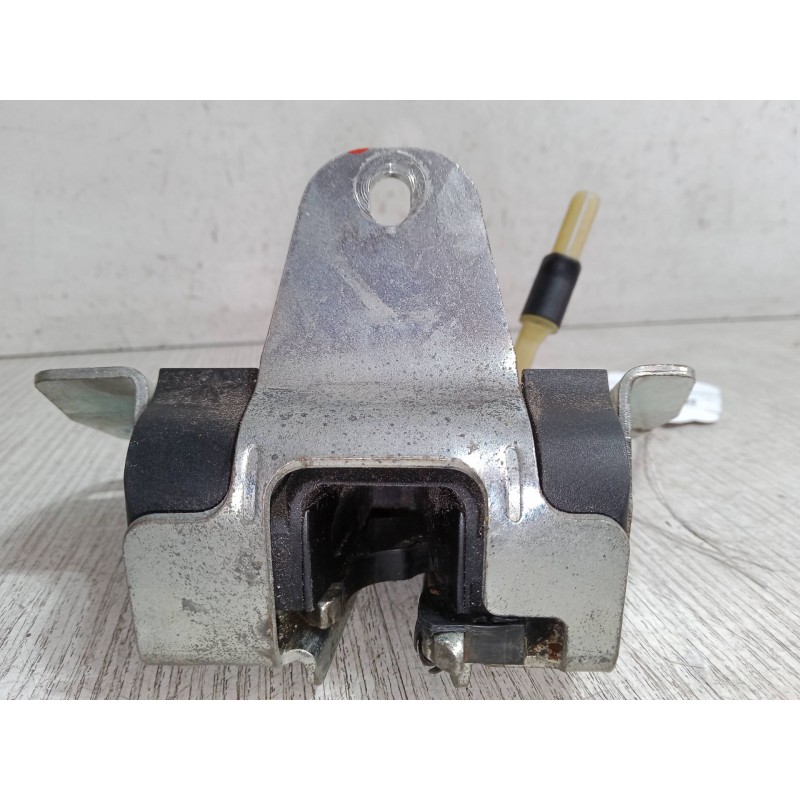 Recambio de cerradura maletero / porton para mercedes-benz clase m (w163) ml 430 (163.172) referencia OEM IAM A1637400235  
