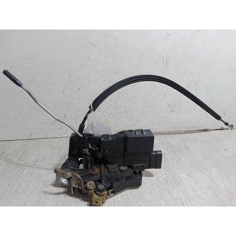 Recambio de cerradura puerta delantera derecha para mercedes-benz clase m (w163) ml 430 (163.172) referencia OEM IAM A1637201235