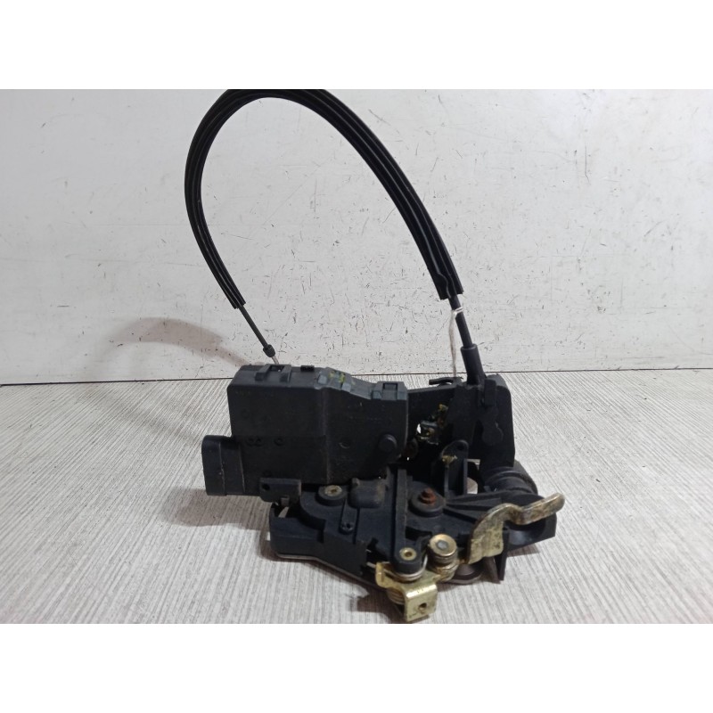 Recambio de cerradura puerta delantera izquierda para mercedes-benz clase m (w163) ml 430 (163.172) referencia OEM IAM A16372017