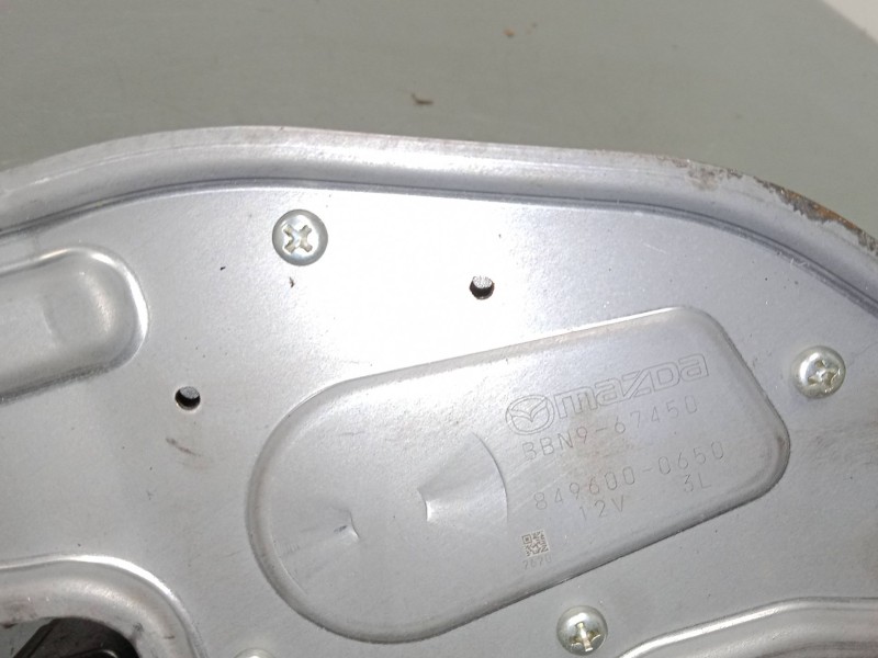 Recambio de motor limpia trasero para mazda 3 (bl) 1.6 mz-cd (bl14) referencia OEM IAM BBN967450  8496000650