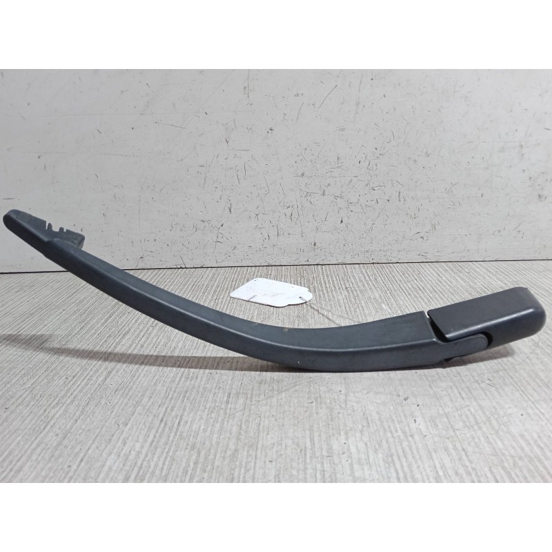 Recambio de brazo limpia trasero para mitsubishi colt vi (z3_a, z2_a) 1.3 (z21a) referencia OEM IAM   