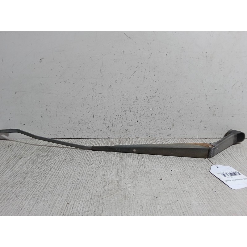 Recambio de brazo limpia delantero izquierdo para mitsubishi colt vi (z3_a, z2_a) 1.3 (z21a) referencia OEM IAM   