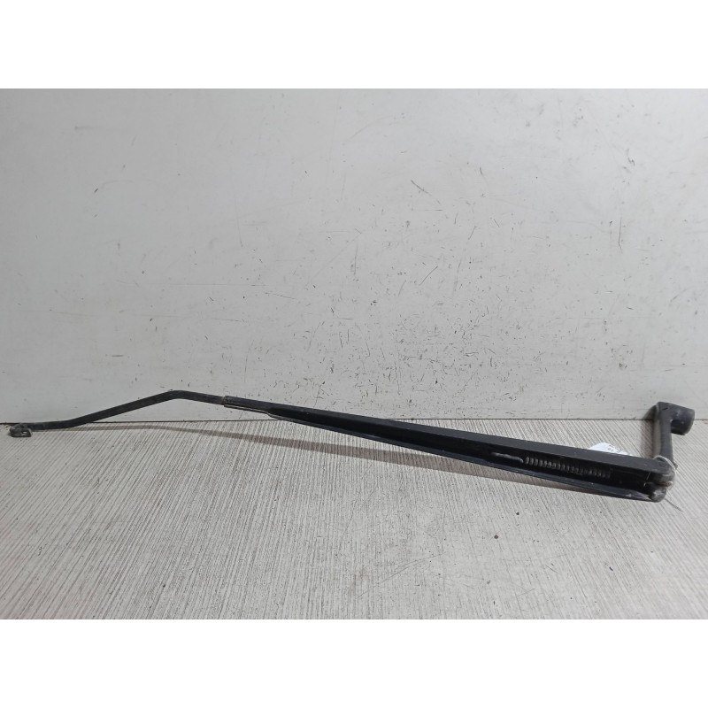 Recambio de brazo limpia delantero derecho para mitsubishi colt vi (z3_a, z2_a) 1.3 (z21a) referencia OEM IAM   