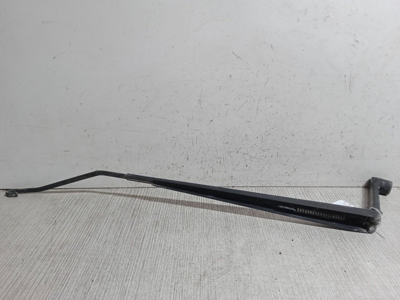 Recambio de brazo limpia delantero derecho para mitsubishi colt vi (z3_a, z2_a) 1.3 (z21a) referencia OEM IAM   