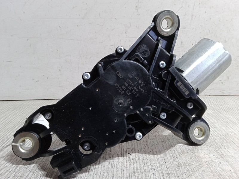 Recambio de motor limpia trasero para mitsubishi colt vi (z3_a, z2_a) 1.3 (z21a) referencia OEM IAM 0390201599  