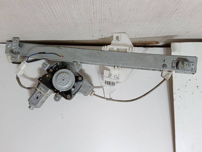 ELEVALUNAS ELECTRICO TRASERO DERECHO 