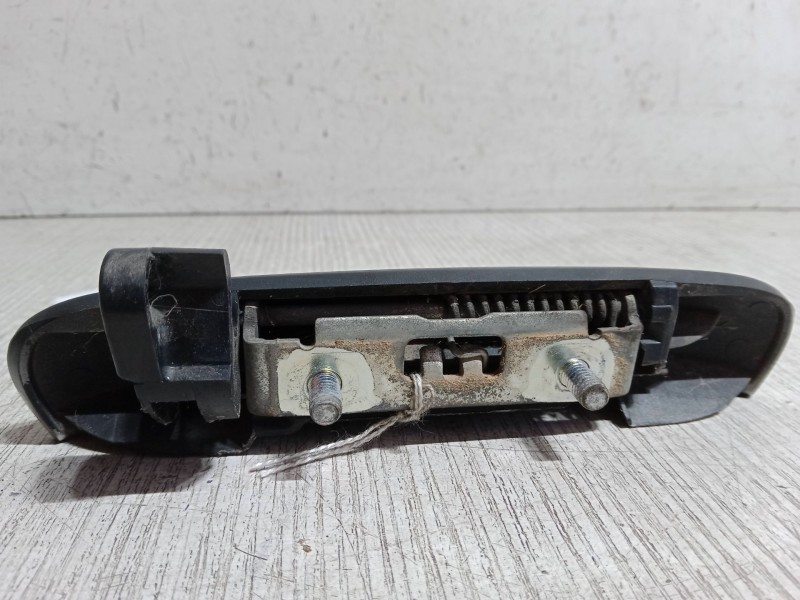 Recambio de maneta exterior puerta trasera izquierda para mitsubishi colt vi (z3_a, z2_a) 1.3 (z21a) referencia OEM IAM   