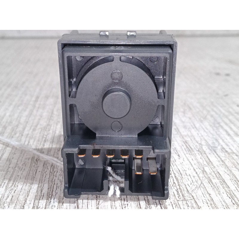 Recambio de mando retrovisor para mitsubishi colt vi (z3_a, z2_a) 1.3 (z21a) referencia OEM IAM   