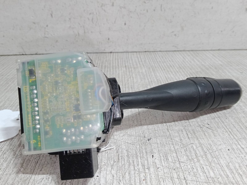 Recambio de mando de intermitencia para mitsubishi colt vi (z3_a, z2_a) 1.3 (z21a) referencia OEM IAM   