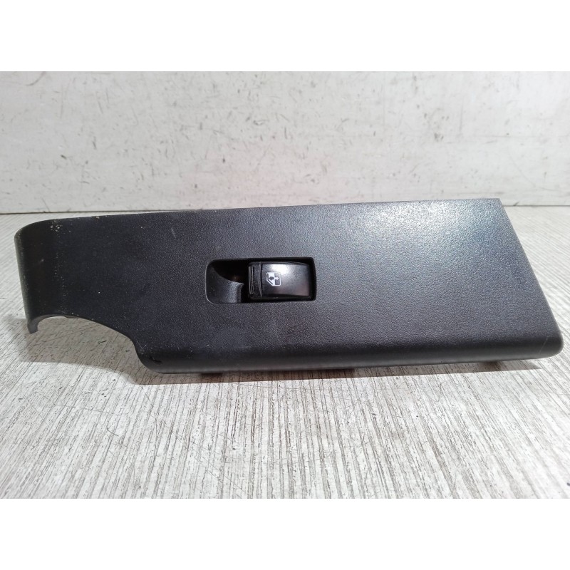 Recambio de mando elevalunas delantero derecho para chevrolet aveo / kalos sedán (t250, t255) 1.4 referencia OEM IAM 202005661  