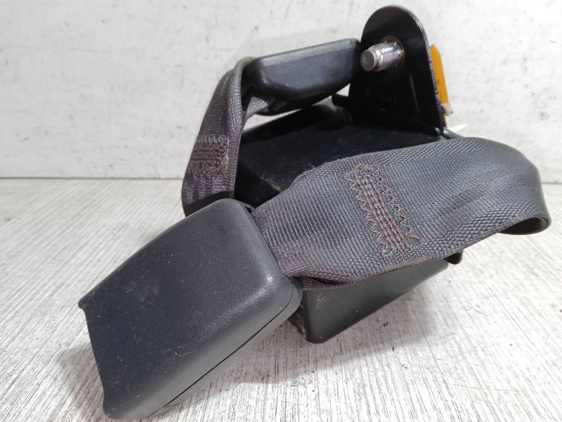 Recambio de anclaje cinturon trasero izquierdo para chevrolet aveo / kalos sedán (t250, t255) 1.4 referencia OEM IAM   