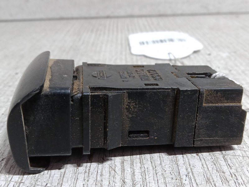 Recambio de warning para nissan vanette cargo furgoneta (hc 23) 2.3 d referencia OEM IAM   