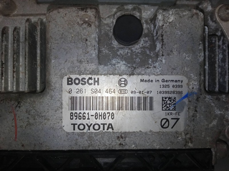 Recambio de centralita motor uce para peugeot 107 (pm_, pn_) 1.0 referencia OEM IAM 896610H070  0261S04464