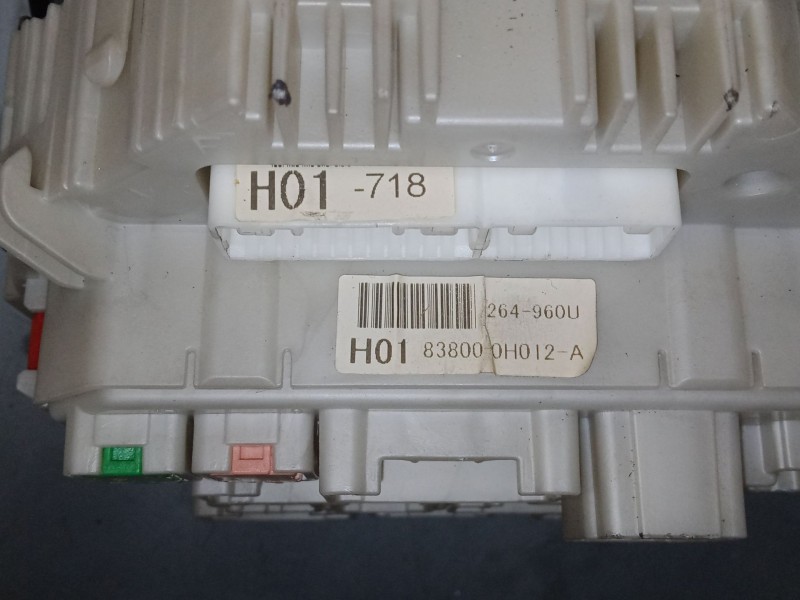 Recambio de cuadro instrumentos para peugeot 107 (pm_, pn_) 1.0 referencia OEM IAM 838000H012A  264960U