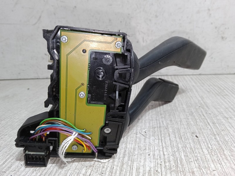 Recambio de mando de intermitencia para audi a3 (8p1) 2.0 tdi 16v referencia OEM IAM 8PO953513  