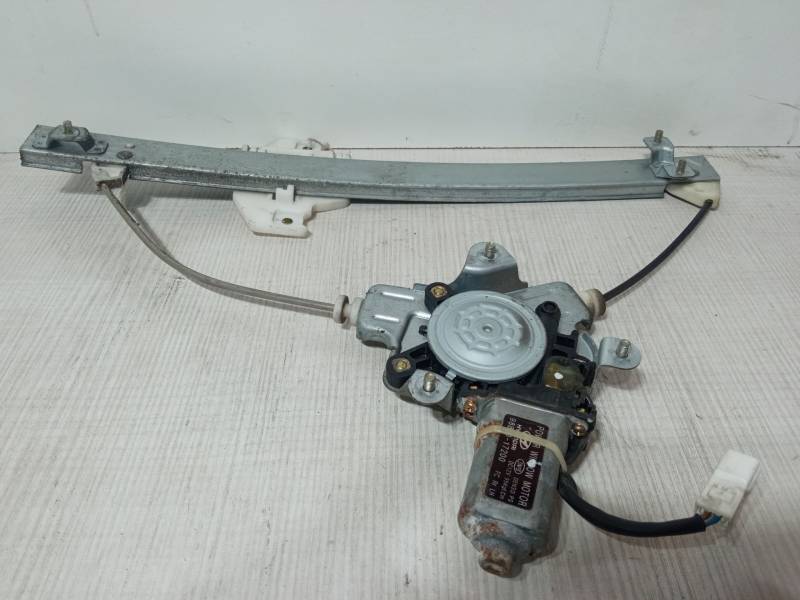 ELEVALUNAS ELECTRICO TRASERO IZQUIERDO 9881-17200 