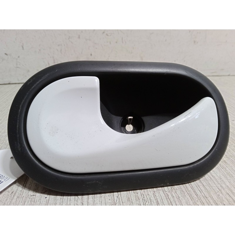 Recambio de maneta interior puerta trasera izquierda para renault clio iii (br0/1, cr0/1) 1.5 dci referencia OEM IAM 310579  