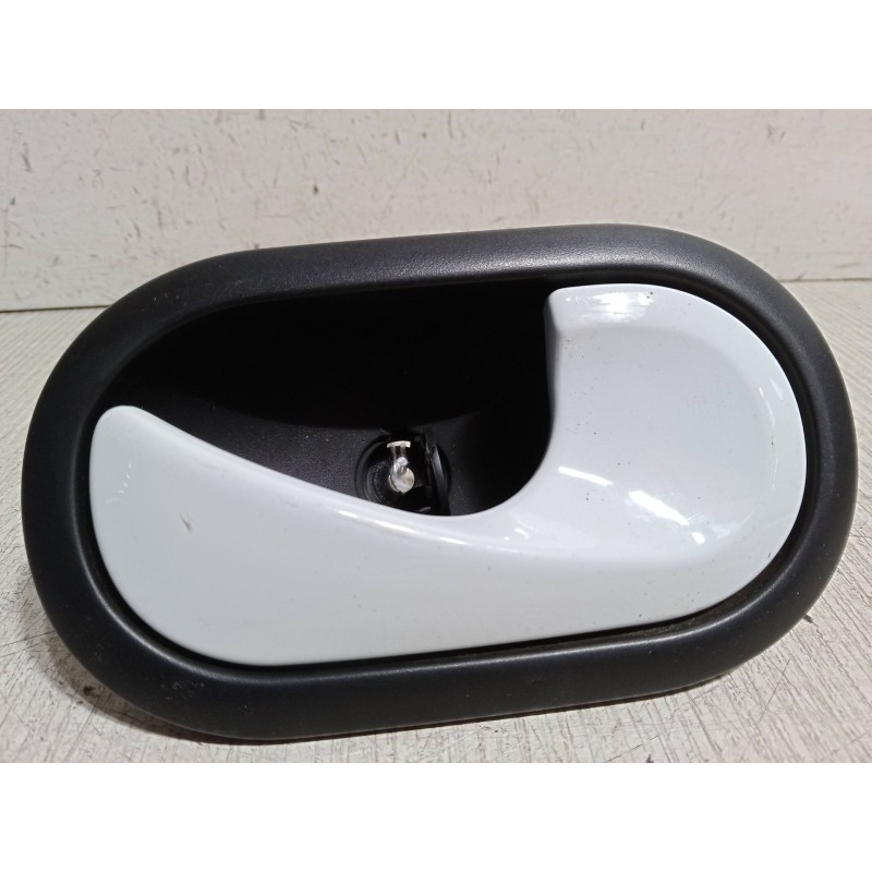 Recambio de maneta interior puerta trasera derecha para renault clio iii (br0/1, cr0/1) 1.5 dci referencia OEM IAM 310580  