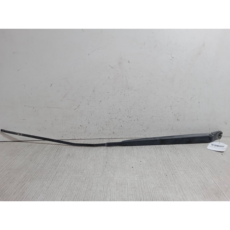 Recambio de brazo limpia delantero derecho para renault clio iii (br0/1, cr0/1) 1.5 dci referencia OEM IAM 8200268917  