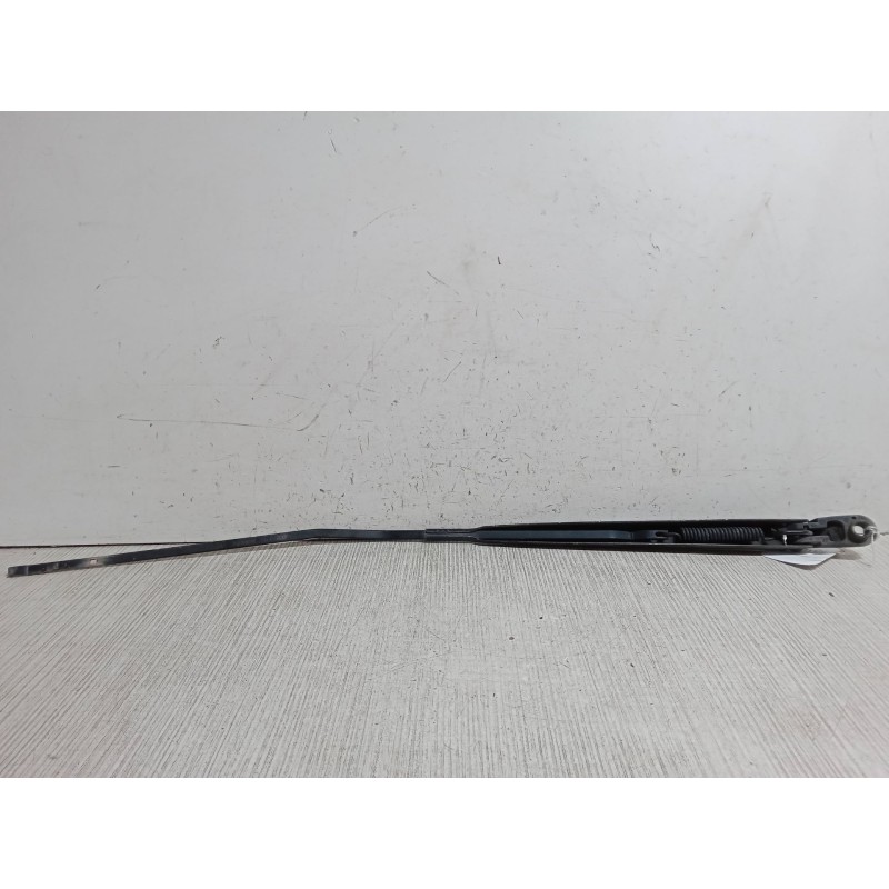 Recambio de brazo limpia delantero derecho para renault clio iii (br0/1, cr0/1) 1.5 dci referencia OEM IAM 8200268917  