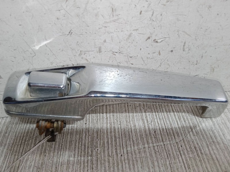 Recambio de maneta exterior puerta trasera derecha para jeep cherokee referencia OEM IAM   