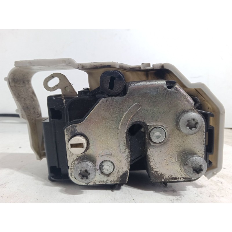 Recambio de cerradura puerta trasera izquierda para fiat bravo ii (198_) 1.9 d multijet (198axd1a) referencia OEM IAM   
