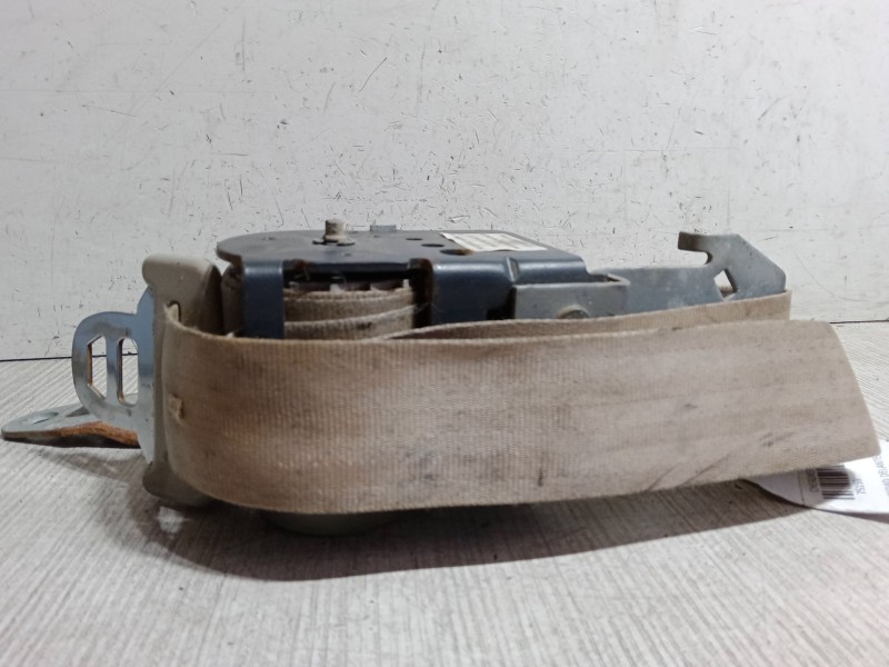 Recambio de cinturon seguridad delantero izquierdo para jeep cherokee referencia OEM IAM   