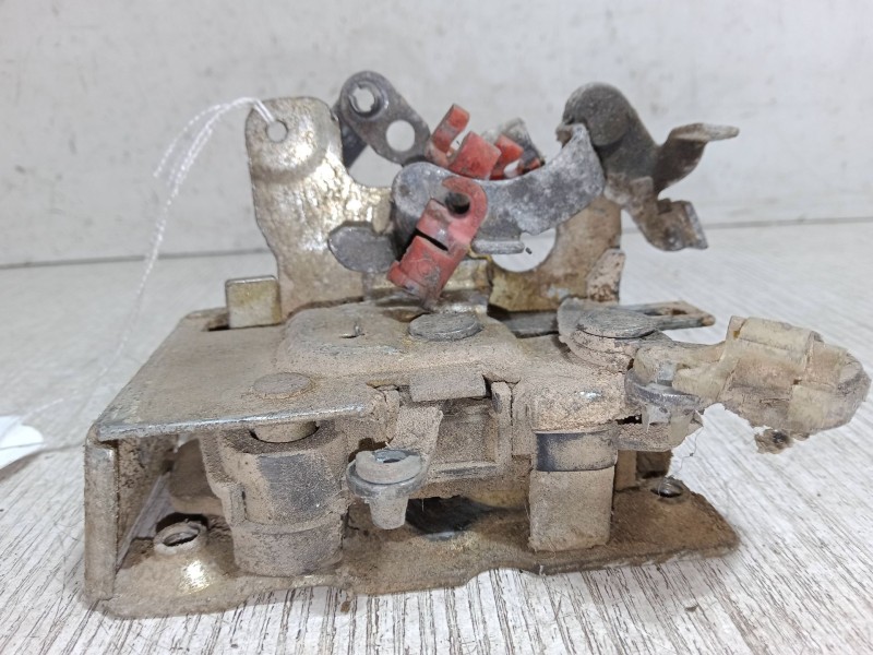 Recambio de cerradura puerta delantera derecha para jeep cherokee referencia OEM IAM   