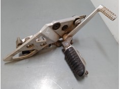 Recambio de estribera delantera derecha para suzuki gsf bandit gsf 650 a bandit (wvjc) referencia OEM IAM   
